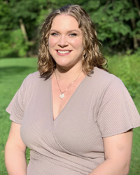 Dr. Jacqueline Saint-Onge